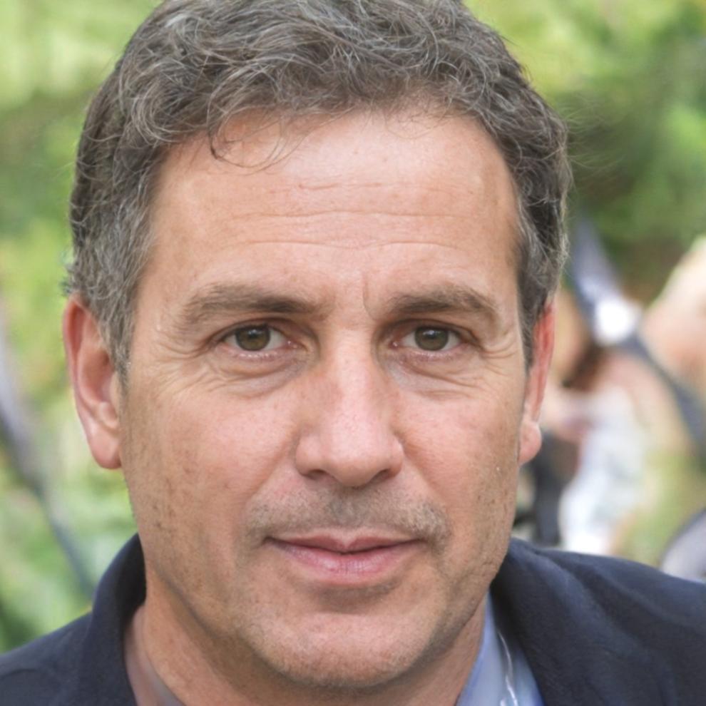 Portrait of Callum Bridger, financial analyst